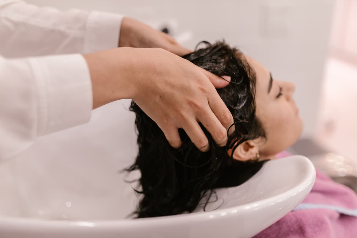 Cắt tóc, gội đầu nam nữ